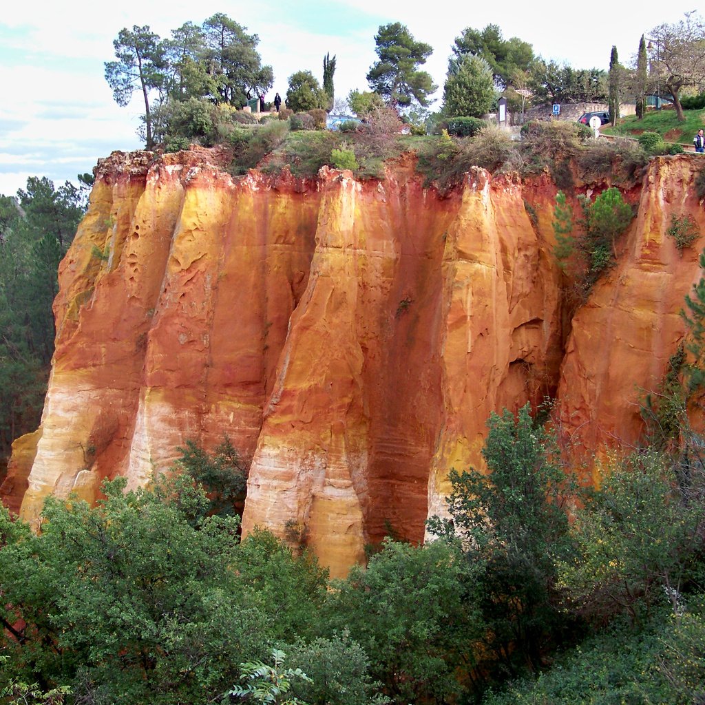 Обои деревья, скалы, пейзаж, утес, trees, rocks, landscape, rock разрешение 3648x2432 Загрузить