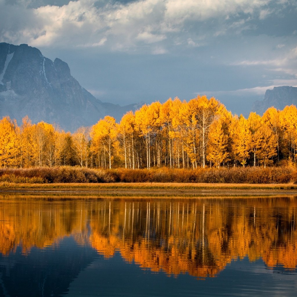 Обои деревья, озеро, горы, природа, отражение, осень, trees, lake, mountains, nature, reflection, autumn разрешение 2048x1365 Загрузить