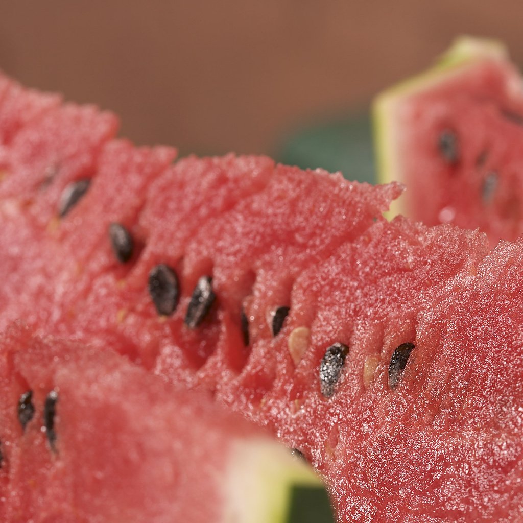 Обои еда, арбуз, мякоть, косточки, зернышки, food, watermelon, the flesh, bone, grains разрешение 2560x1600 Загрузить