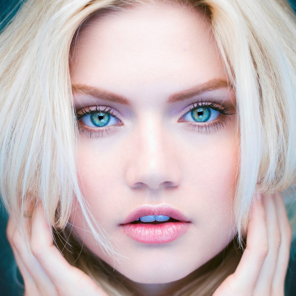 Обои девушка, блондинка, портрет, лицо, голубые глаза, martina dimitrova, girl, blonde, portrait, face, blue eyes разрешение 3840x2160 Загрузить