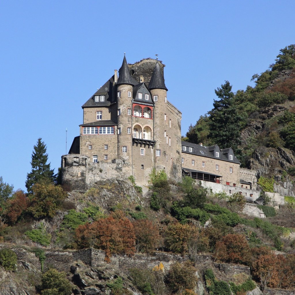 Обои пейзаж, замок, германия, castle katz, замок катц, санкт-гоарсхаузен, st. goarshausen, burg katz, катц, landscape, castle, germany, saint goarshausen разрешение 4730x2660 Загрузить