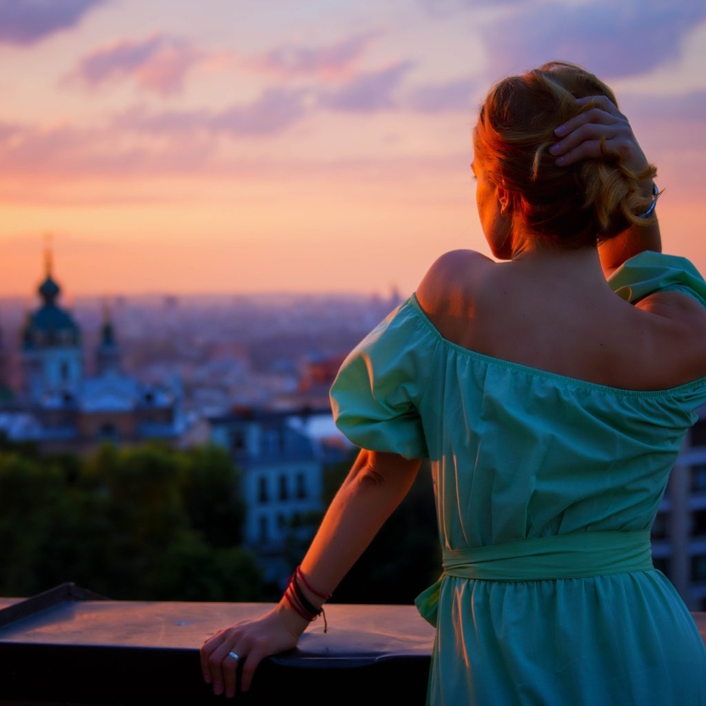 Обои закат, девушка, город, спина, nadin, sunset, girl, the city, back разрешение 5472x3648 Загрузить