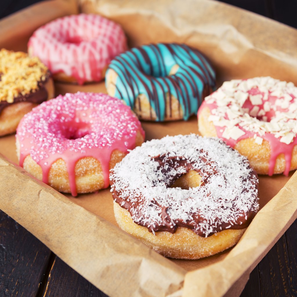 Обои пончики, сахарная пудра, глазурь, donuts, powdered sugar, glaze разрешение 5760x3840 Загрузить