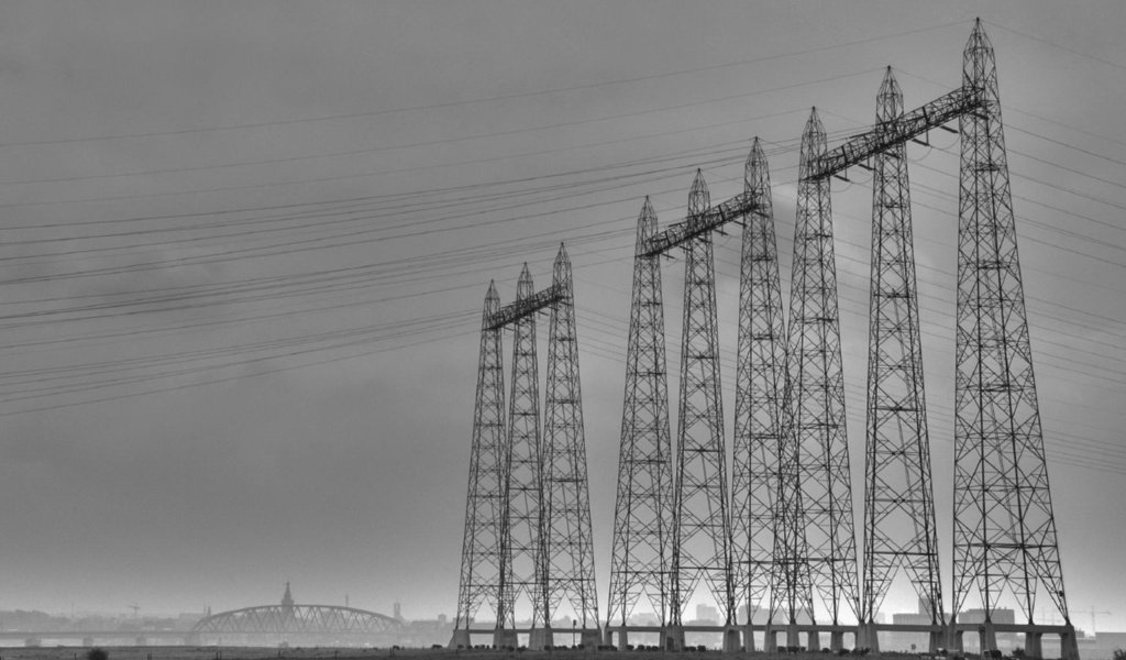 Обои черно-белая, лэп, black and white, power lines разрешение 1920x1440 Загрузить