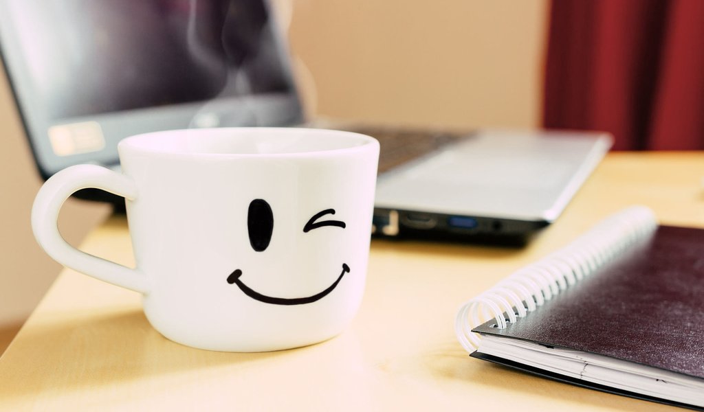 Обои улыбка, кофе, кружка, смайл, smile, coffee, mug разрешение 1920x1200 Загрузить