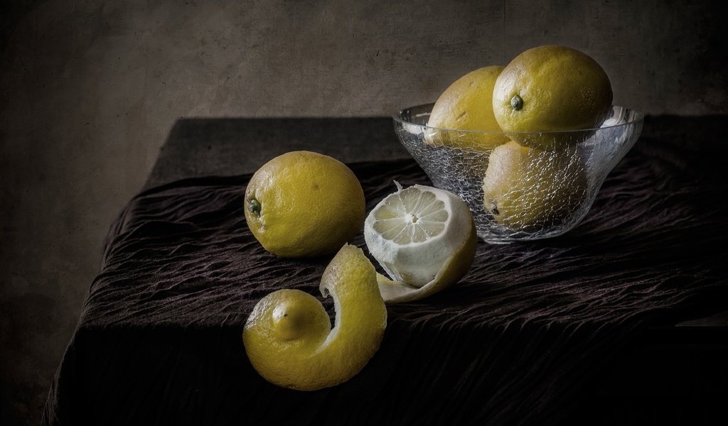 Обои фрукты, натюрморт, лимоны, цитрусы, кожура, fruit, still life, lemons, citrus, peel разрешение 4928x3264 Загрузить