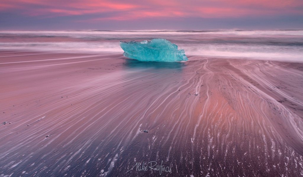 Обои свет, природа, пейзаж, море, пляж, лёд, исландия, light, nature, landscape, sea, beach, ice, iceland разрешение 1920x1200 Загрузить