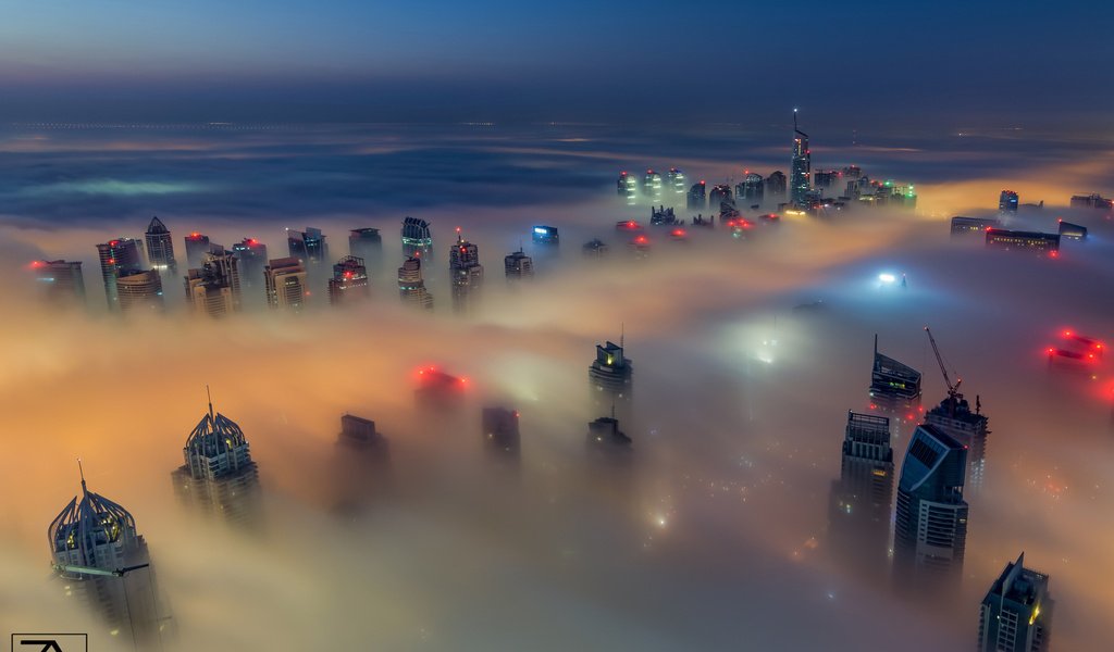 Обои небо, туман, город, дубай, оаэ, the sky, fog, the city, dubai, uae разрешение 1920x1200 Загрузить