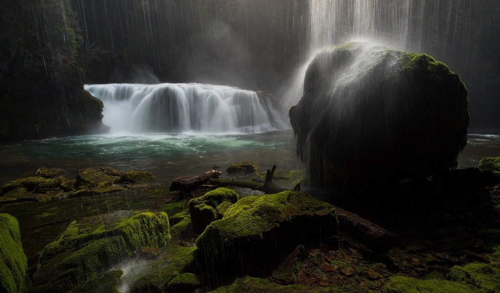 Обои вода, скалы, камни, водопад, брызги, поток, камень, водопады, water, rocks, stones, waterfall, squirt, stream, stone, waterfalls разрешение 2048x1365 Загрузить