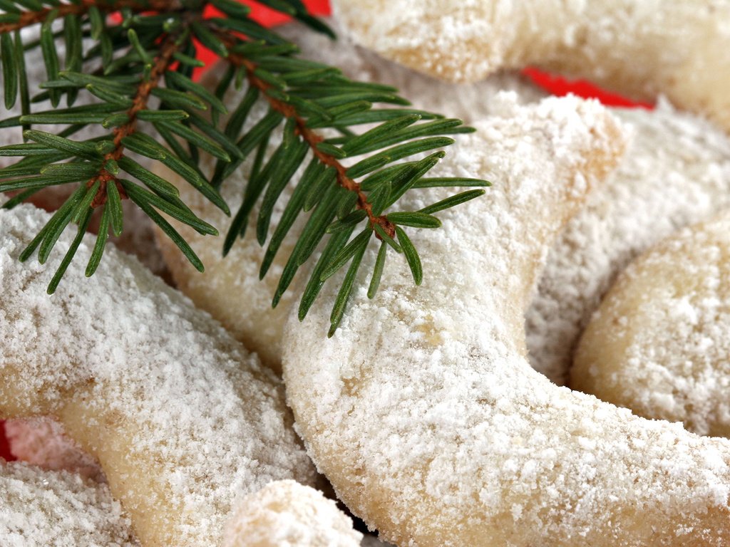 Обои новый год, зима, выпечка, сахарная пудра, рогалики, new year, winter, cakes, powdered sugar, bagels разрешение 1920x1080 Загрузить