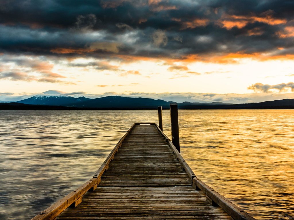 Обои вечер, озеро, горы, пейзаж, пирс, причал, пристань, the evening, lake, mountains, landscape, pierce, pier, marina разрешение 2048x1357 Загрузить