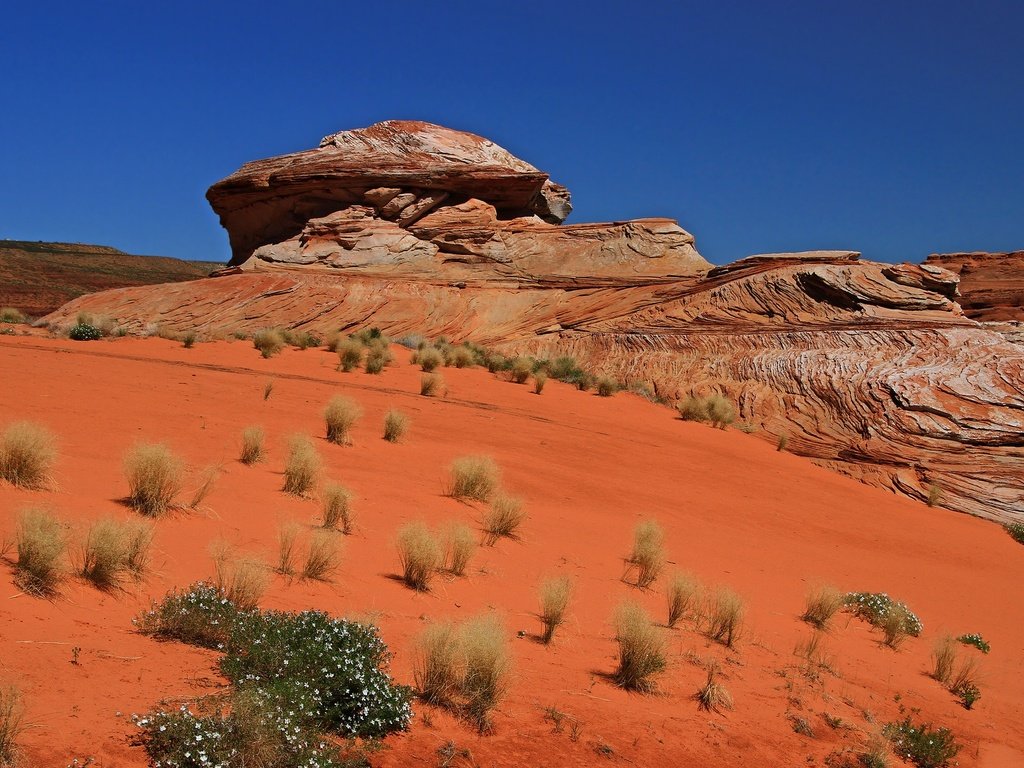 Обои скалы, песок, пустыня, сша, аризона, northern arizona, red rock, rocks, sand, desert, usa, az разрешение 2048x1250 Загрузить