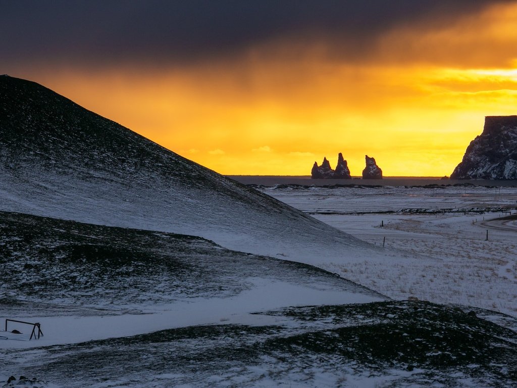 Обои берег, закат, iceland., shore, sunset разрешение 2000x1226 Загрузить