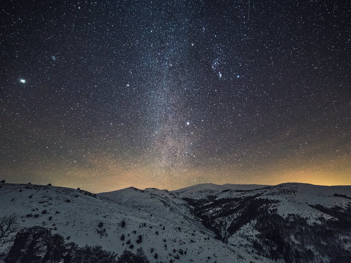 Обои небо, горы, звезды, пространство, the sky, mountains, stars, space разрешение 1920x1280 Загрузить