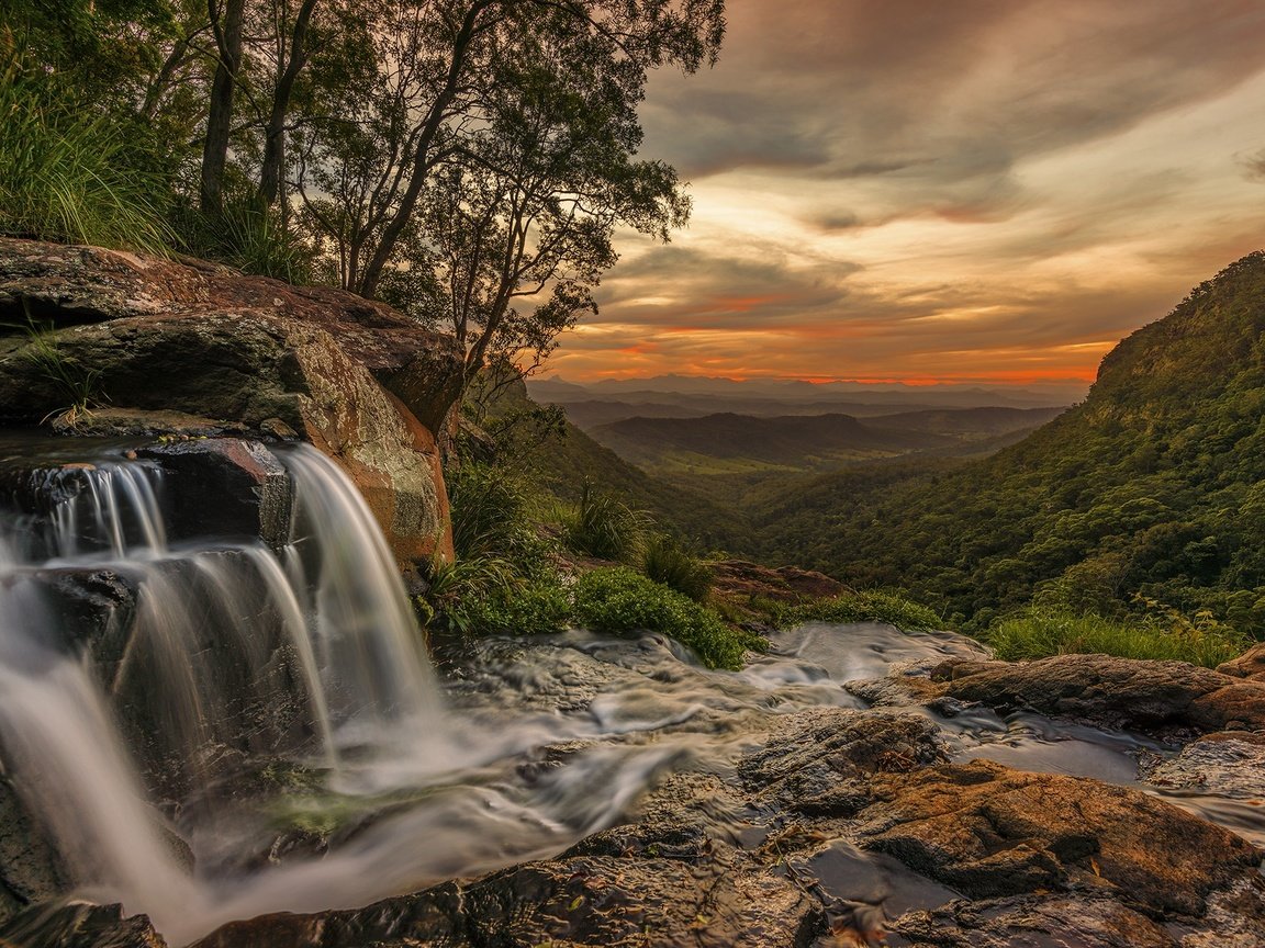 Обои водопад, австралия, речка, квинсленд, morans falls, моранс фоллс, национальный парк ламингтон, waterfall, australia, river, qld разрешение 2000x1335 Загрузить