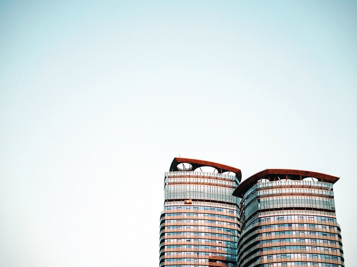 Обои небо, архитектура, здание, стекло, небоскрёб, the sky, architecture, the building, glass, skyscraper разрешение 4685x3123 Загрузить