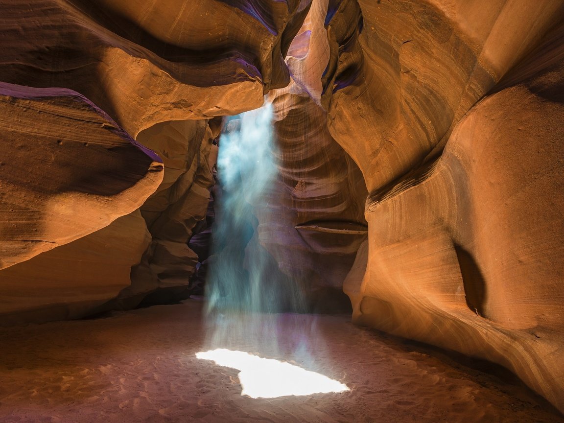 Обои каньон, сша, каньон антилопы, солнечный свет, штат аризона, canyon, usa, antelope canyon, sunlight, arizona разрешение 2000x1330 Загрузить