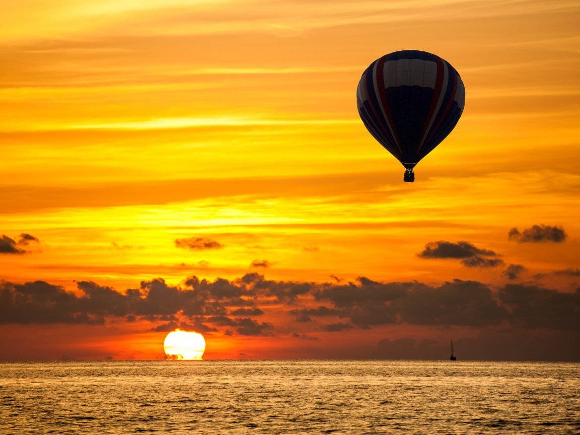 Обои солнце, закат, море, воздушный шар, the sun, sunset, sea, balloon разрешение 5120x2880 Загрузить