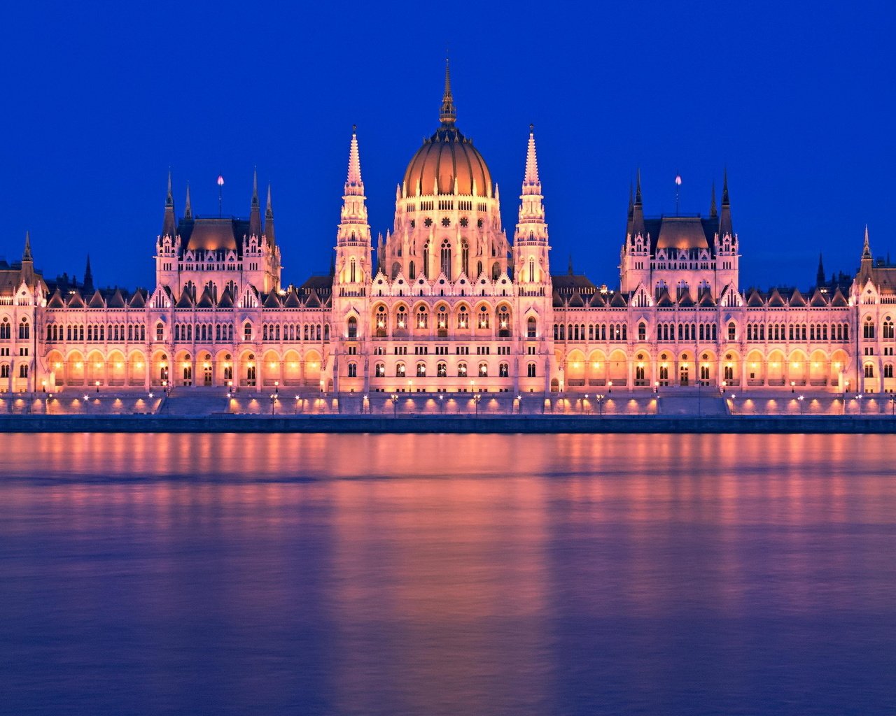 Обои венгрия, будапешт, парламент, здание правительства, hungary, budapest, parliament, government building разрешение 1920x1200 Загрузить