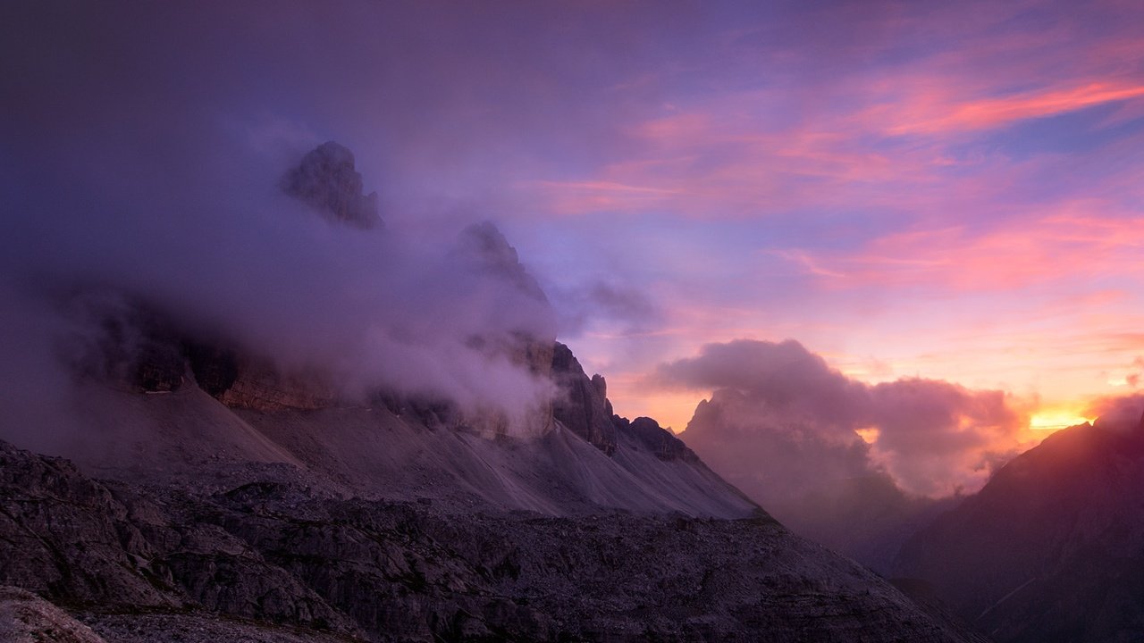 Обои облака, горы, природа, рассвет, clouds, mountains, nature, dawn разрешение 2048x1399 Загрузить