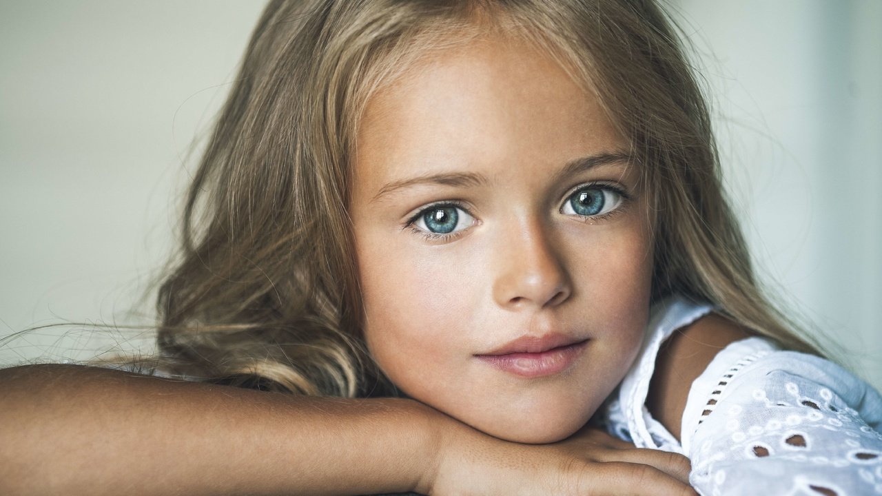 Обои фото, взгляд, девочка, ребенок, кристина пименова, photo, look, girl, child, kristina pimenova разрешение 6144x4088 Загрузить