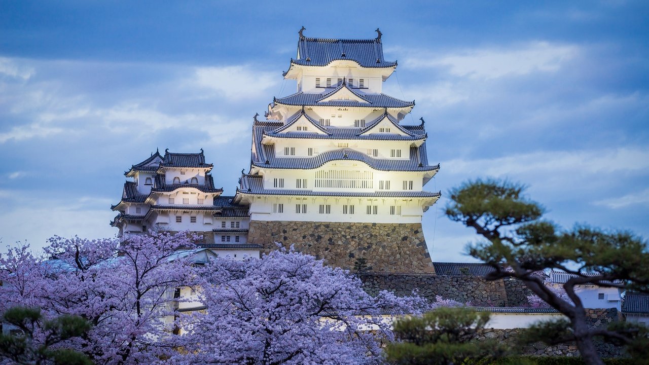 Обои вечер, замок, япония, весна, химэдзи, the evening, castle, japan, spring, himeji разрешение 2048x1365 Загрузить