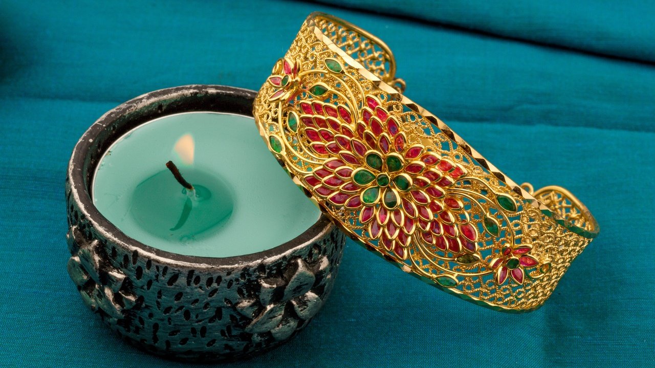 Обои пламя, огонь, свечка, браслет, свеча, украшение, flame, fire, candle, bracelet, decoration разрешение 5281x3840 Загрузить