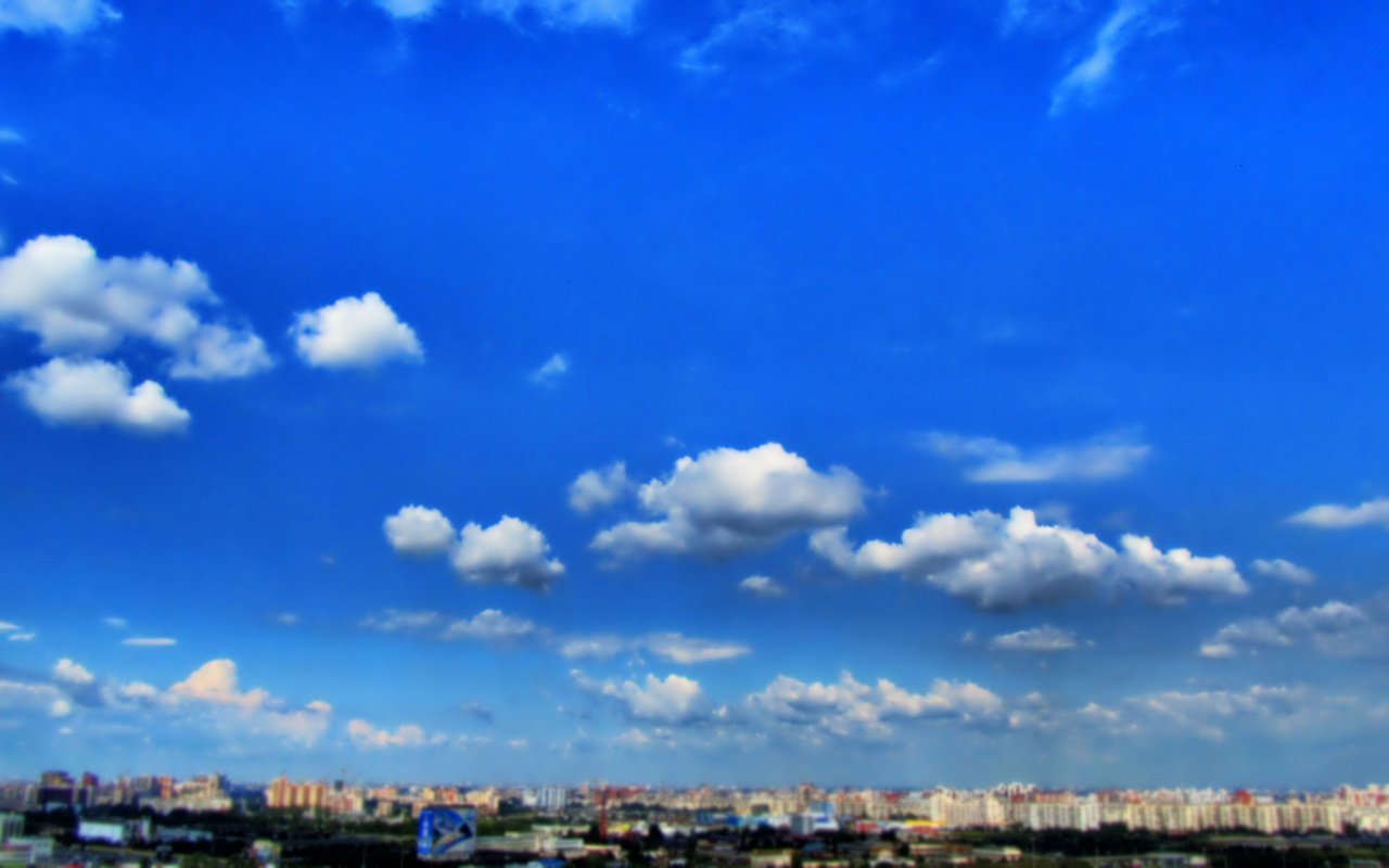 Обои небо, облака, горизонт, город, nebo -gorod -den, городской пейзаж, the sky, clouds, horizon, the city, the urban landscape разрешение 4320x2432 Загрузить