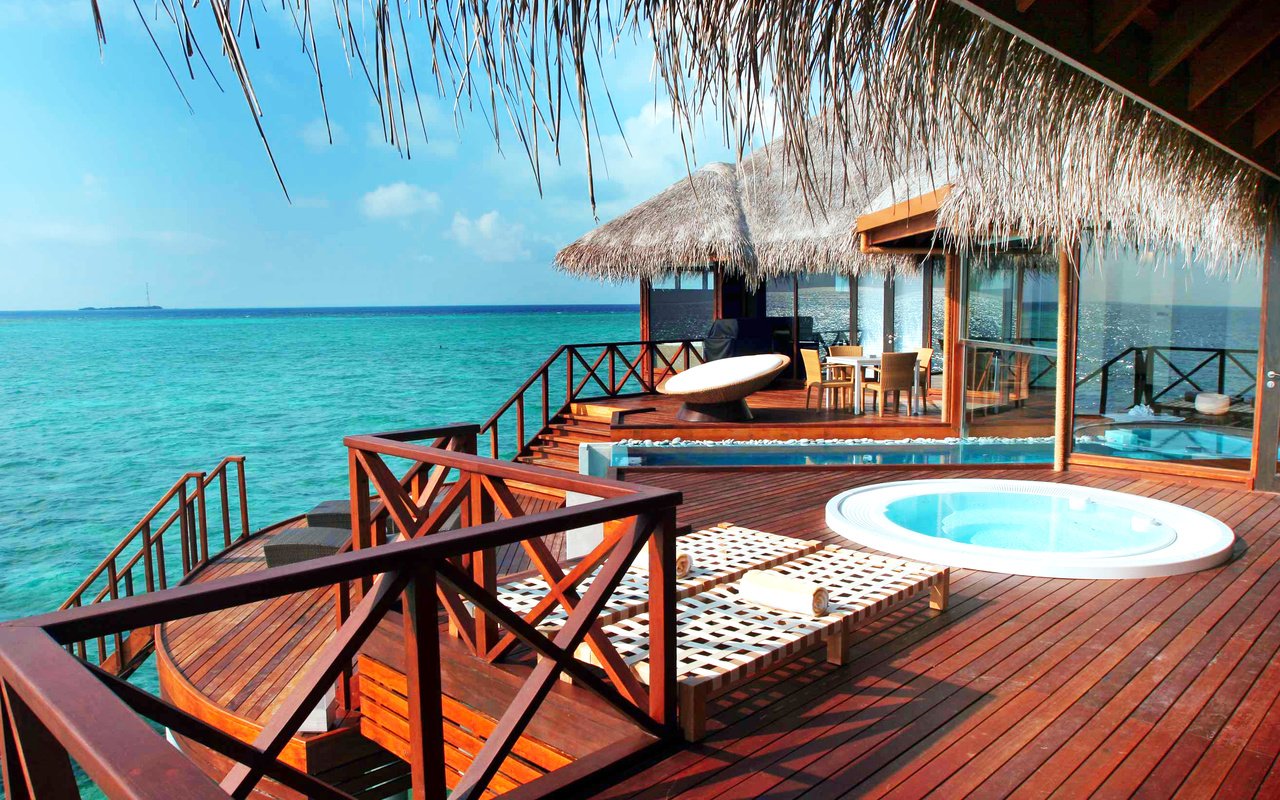 Обои море, отдых, бунгало, тропики, мальдивы, sea, stay, bungalow, tropics, the maldives разрешение 2628x1752 Загрузить
