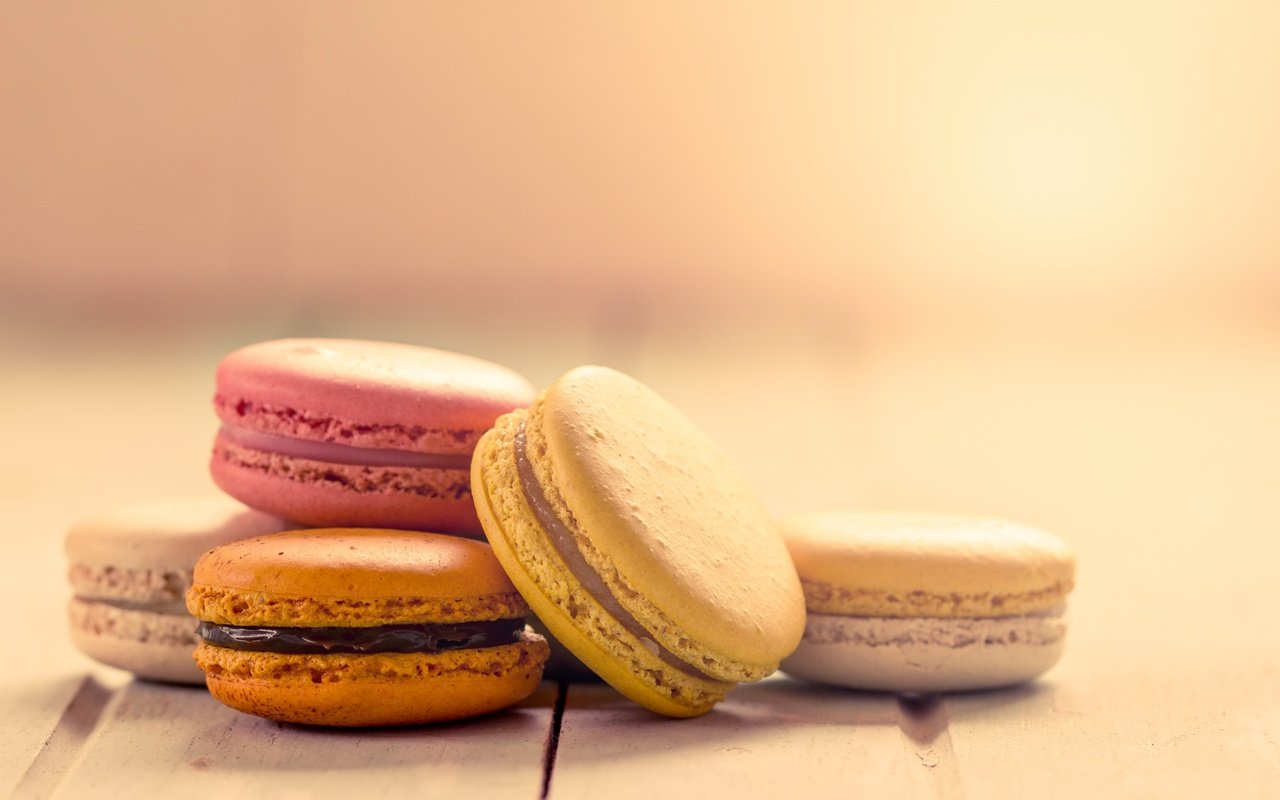 Обои сладкое, печенье, десерт, макаруны, sweet, cookies, dessert, macaroon разрешение 2880x1800 Загрузить