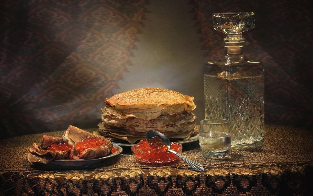 Обои водка, икра, блины, графин, vodka, caviar, pancakes, decanter разрешение 1920x1253 Загрузить