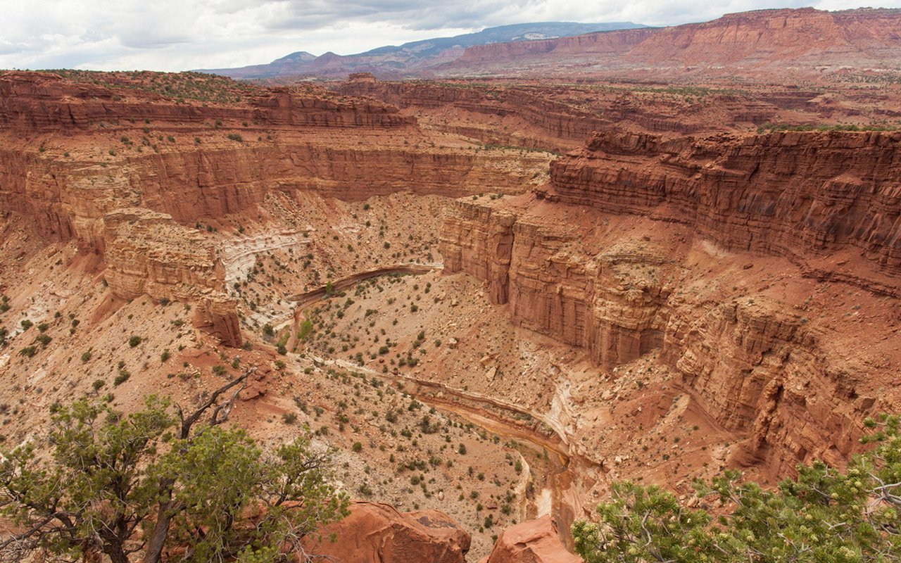 Обои каньон, сша, национальный парк, капитол-риф, штат юта, canyon, usa, national park, capitol reef, utah разрешение 1920x1280 Загрузить