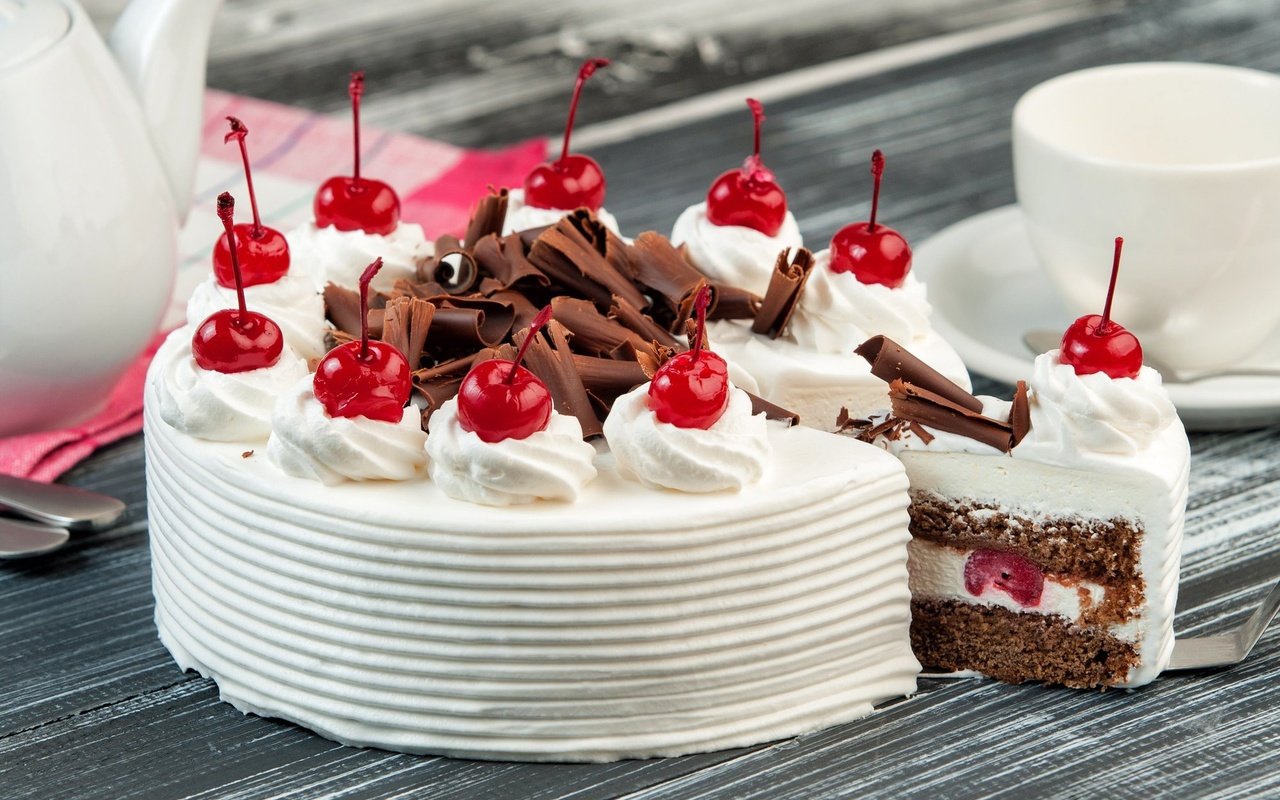 Обои вишня, шоколад, торт, крем, cherry, chocolate, cake, cream разрешение 2000x1318 Загрузить
