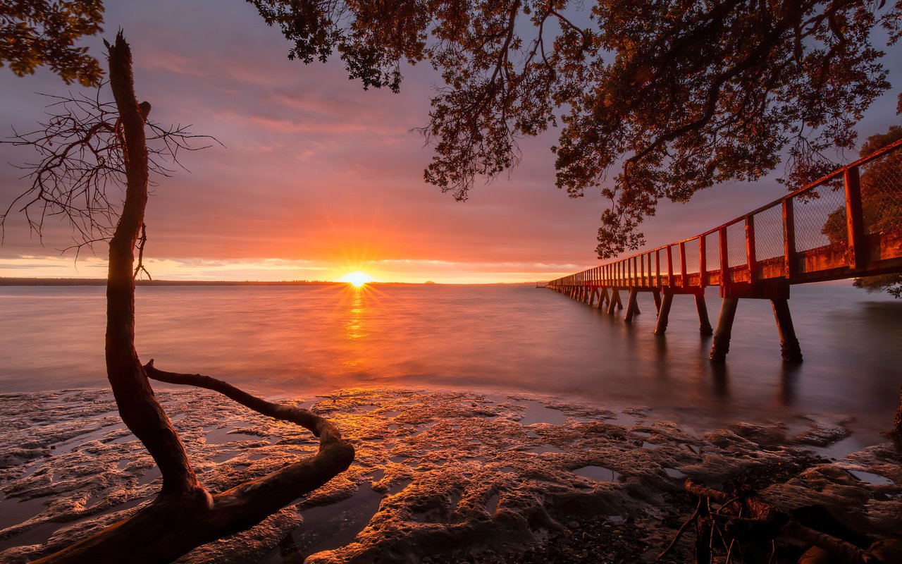 Обои небо, облака, вода, закат, пейзаж, море, горизонт, пирс, the sky, clouds, water, sunset, landscape, sea, horizon, pierce разрешение 4094x2730 Загрузить