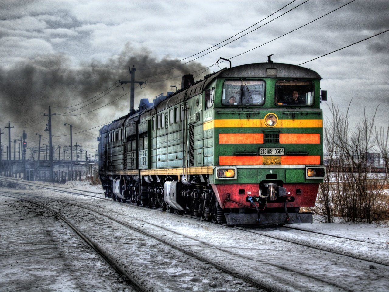 Обои снег, железная дорога, зима, поезд, lokomotiv, zima, zheleznaya doroga, тепловоз, snow, railroad, winter, train, locomotive разрешение 3039x2014 Загрузить