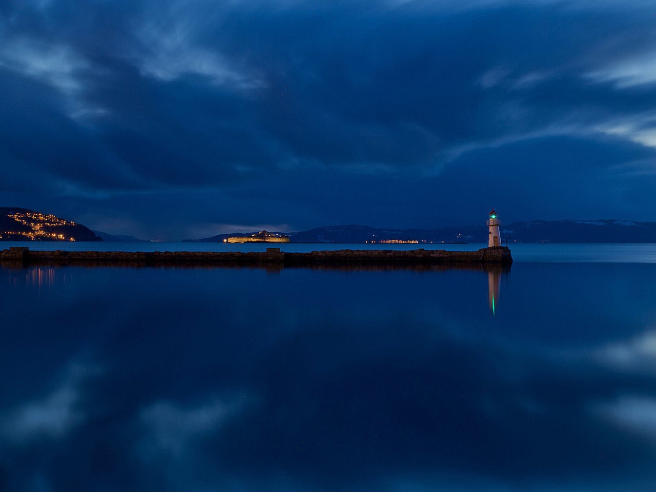 Обои маяк, в, сумерках, lighthouse, in, twilight разрешение 1920x1080 Загрузить