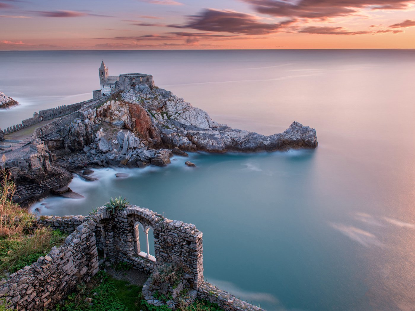 Обои скалы, развалины, пейзаж, море, маяк, rocks, the ruins, landscape, sea, lighthouse разрешение 1920x1200 Загрузить