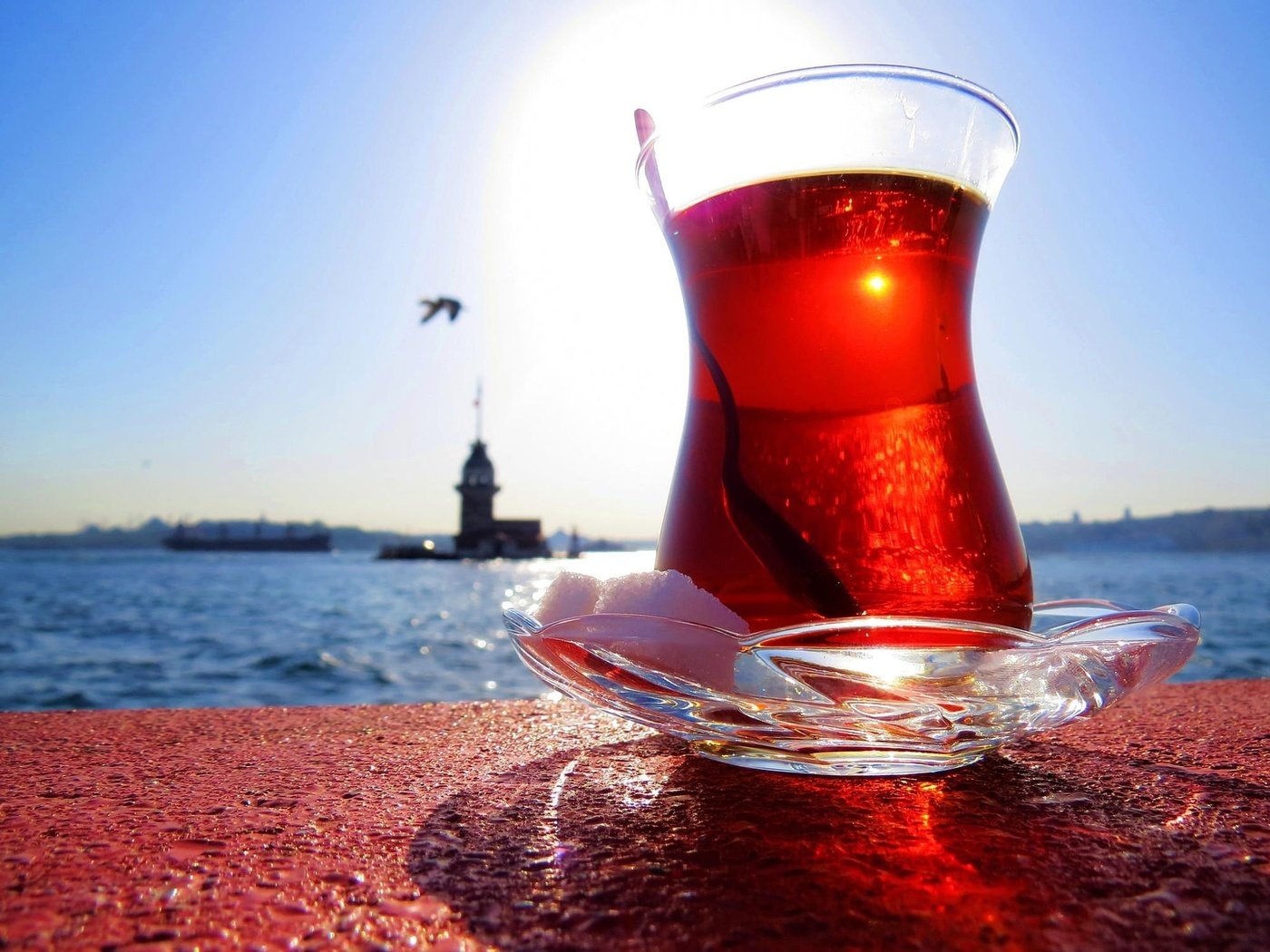 Обои небо, природа, напиток, море, турция, чай, девичья башня, maiden's tower, the sky, nature, drink, sea, turkey, tea, maiden tower разрешение 2000x1500 Загрузить