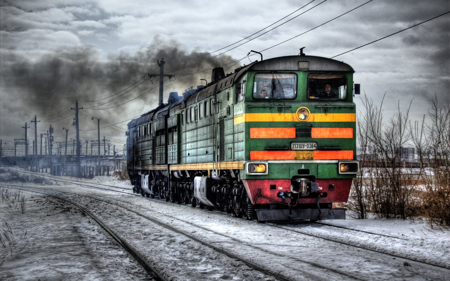 Обои снег, железная дорога, зима, поезд, lokomotiv, zima, zheleznaya doroga, тепловоз, snow, railroad, winter, train, locomotive разрешение 3039x2014 Загрузить