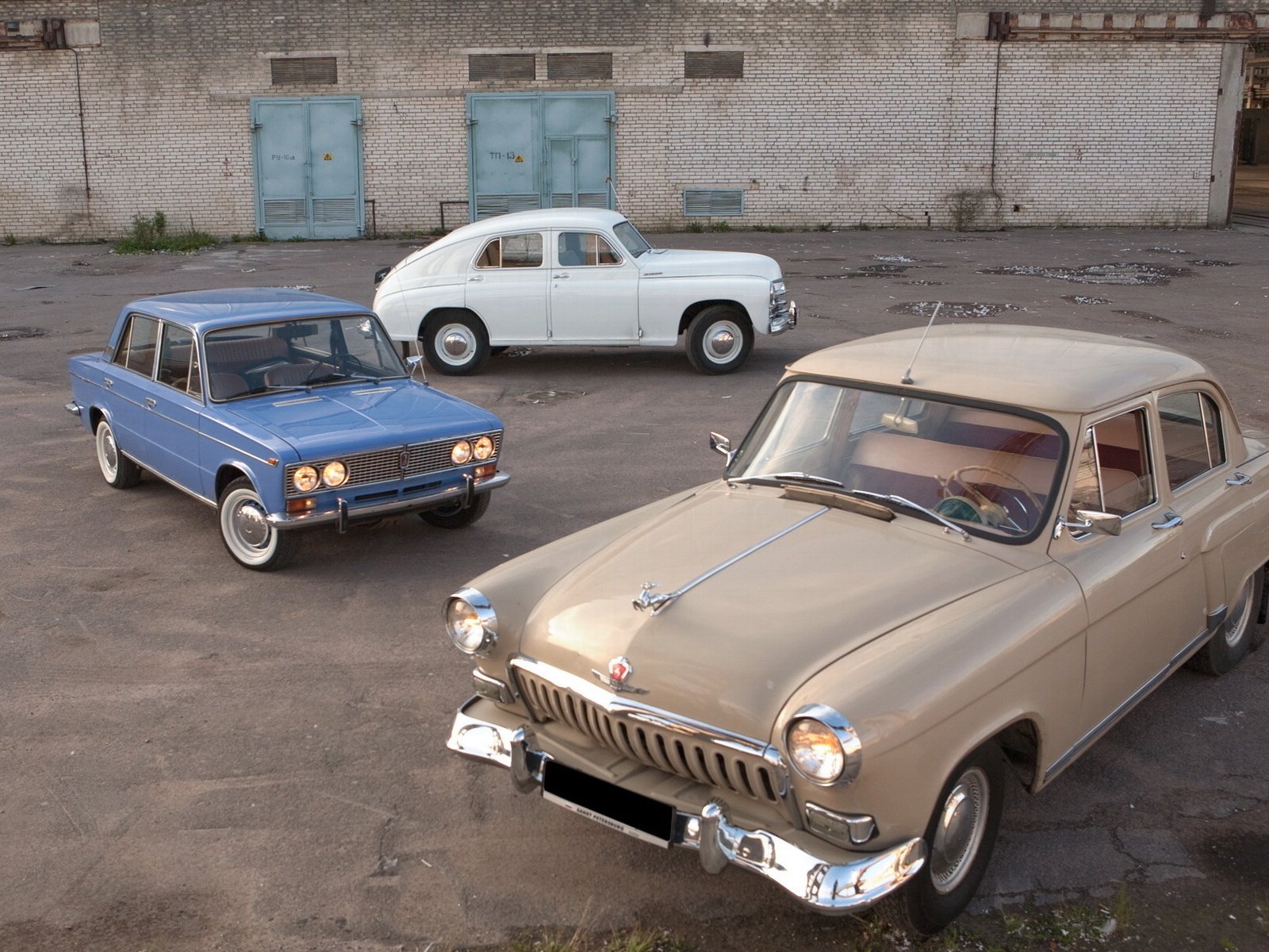Старинные советские машины
