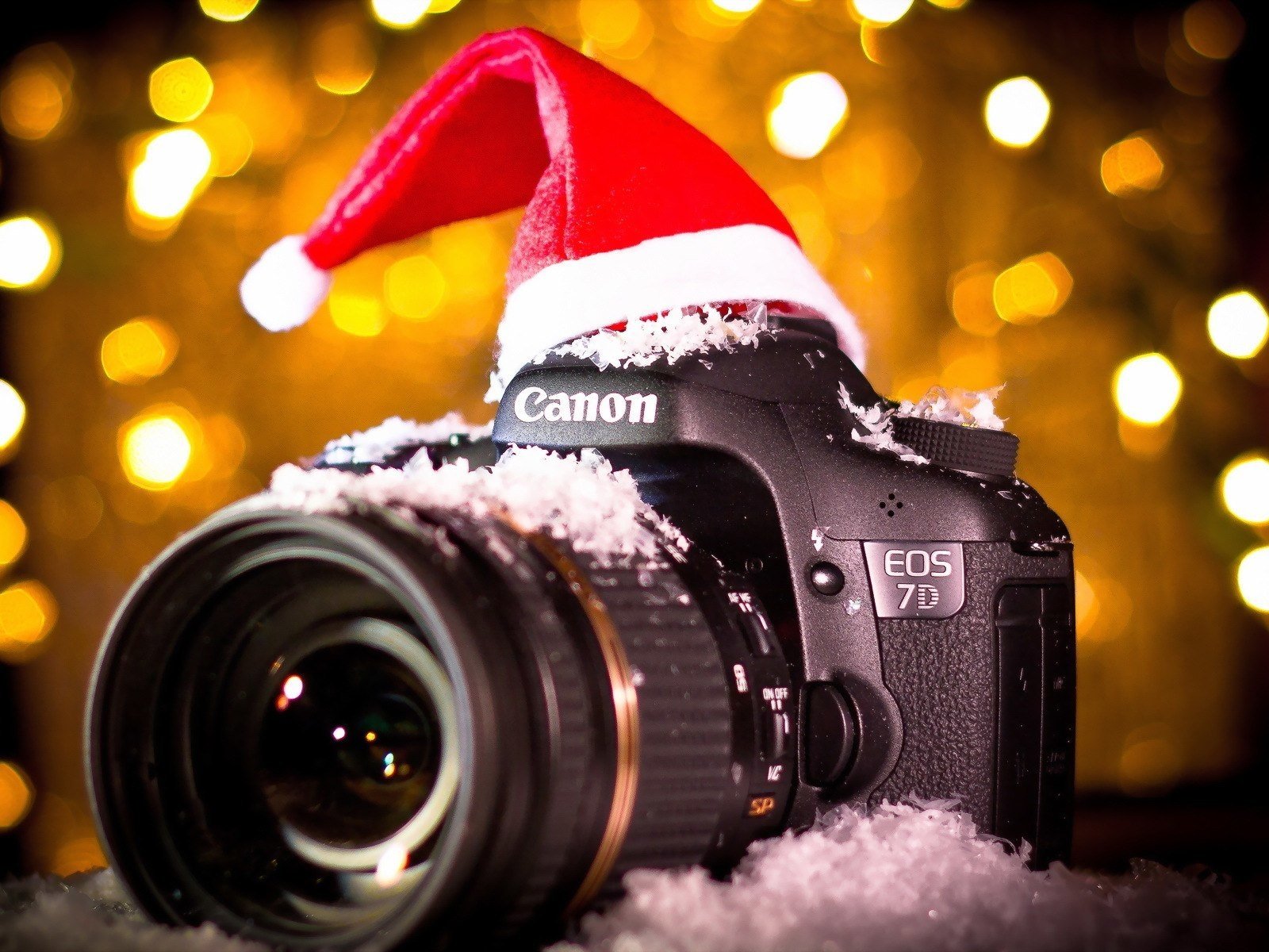 Обои новый год, фотоаппарат, шапка, канон, new year, the camera, hat, canon разрешение 1920x1200 Загрузить