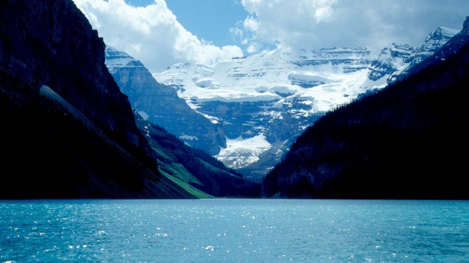 Обои озеро, горы, канада, lake, mountains, canada разрешение 2560x1024 Загрузить