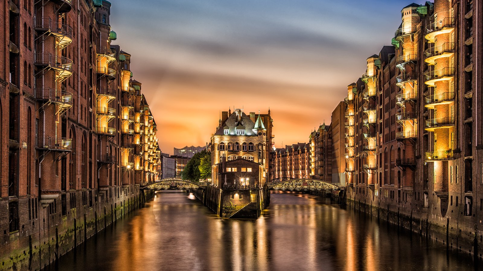 Обои вечер, река, город, канал, дома, архитектура, германия, the evening, river, the city, channel, home, architecture, germany разрешение 2880x1800 Загрузить