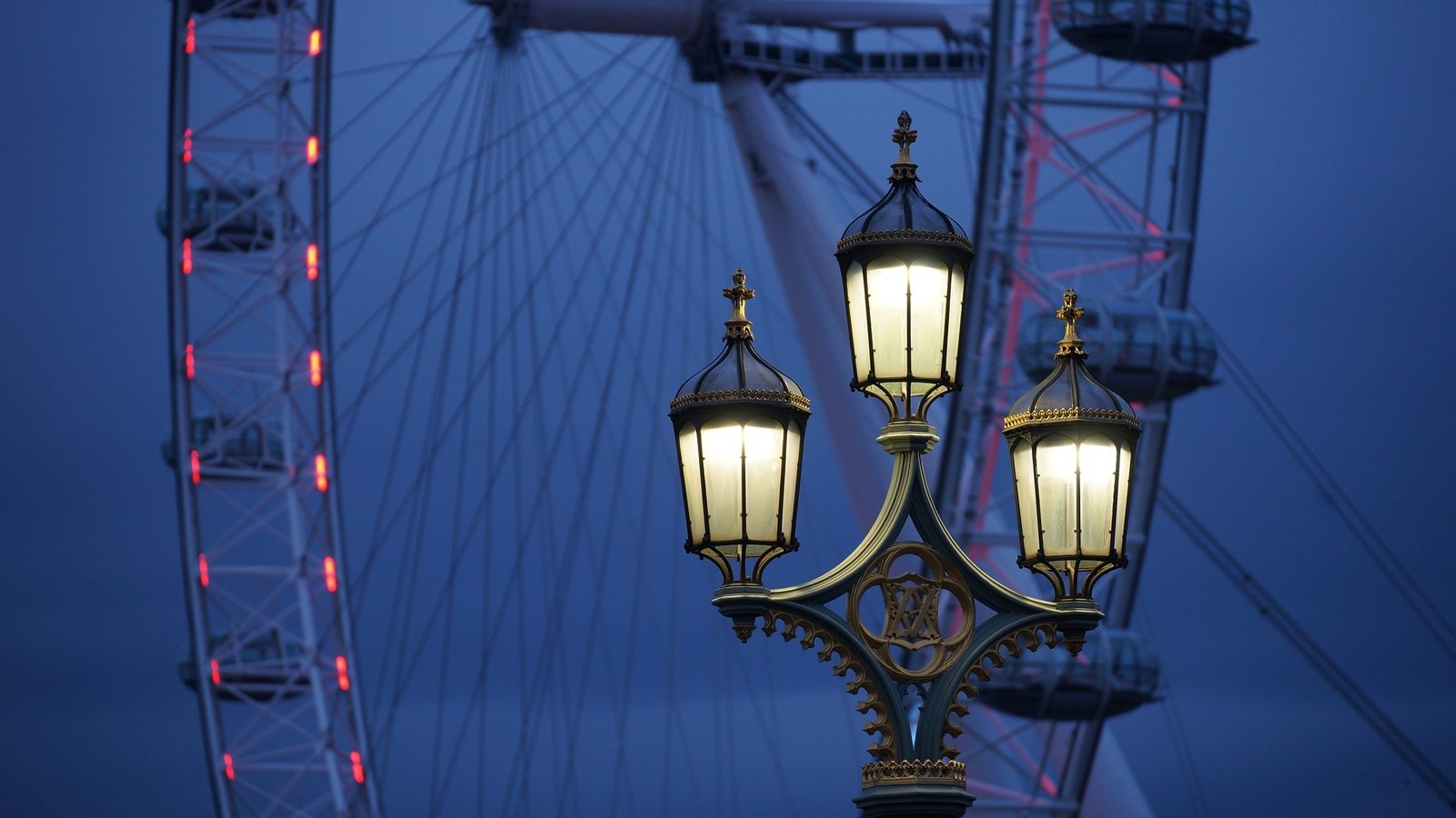 Обои лондон, колесо обозрения, англия, фонарь, лондонский глаз, london, ferris wheel, england, lantern, the london eye разрешение 2400x1600 Загрузить