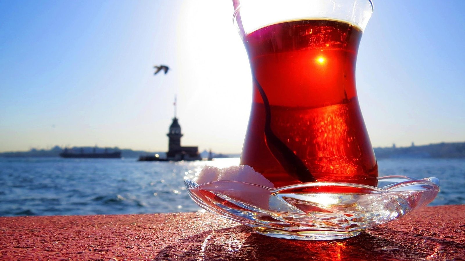 Обои небо, природа, напиток, море, турция, чай, девичья башня, maiden's tower, the sky, nature, drink, sea, turkey, tea, maiden tower разрешение 2000x1500 Загрузить