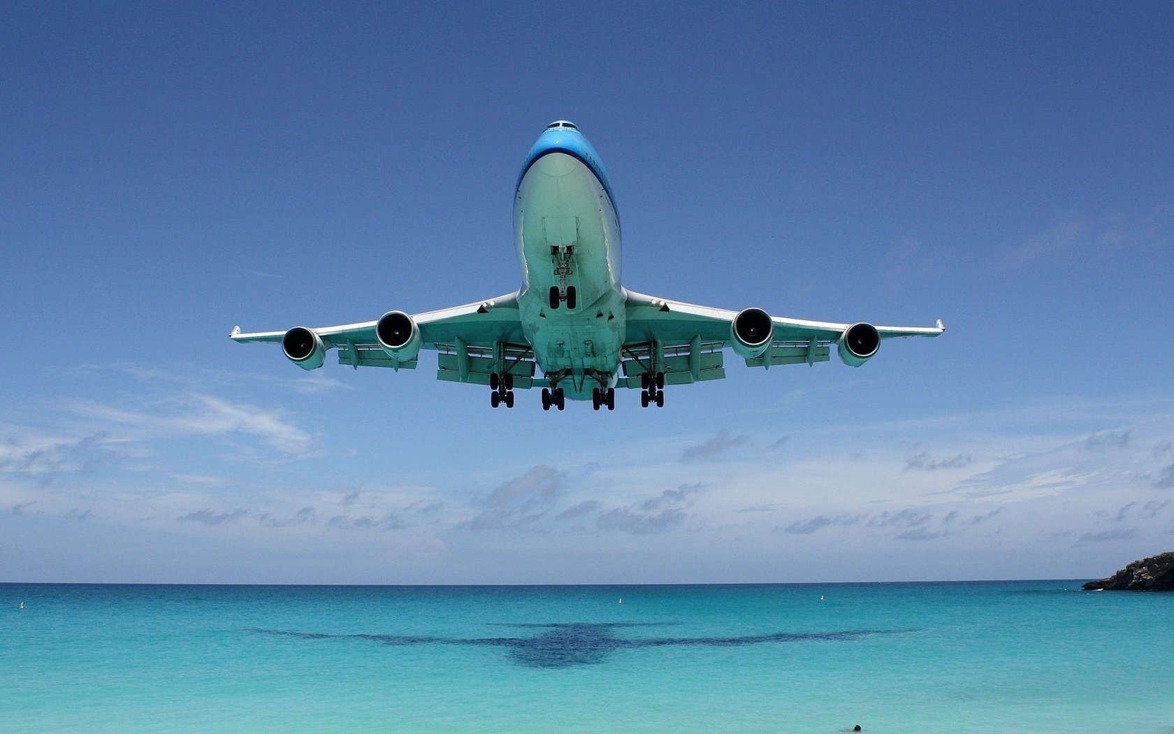 Обои тень, океан, лайнер, boeing 747, shadow, the ocean, liner разрешение 1920x1080 Загрузить