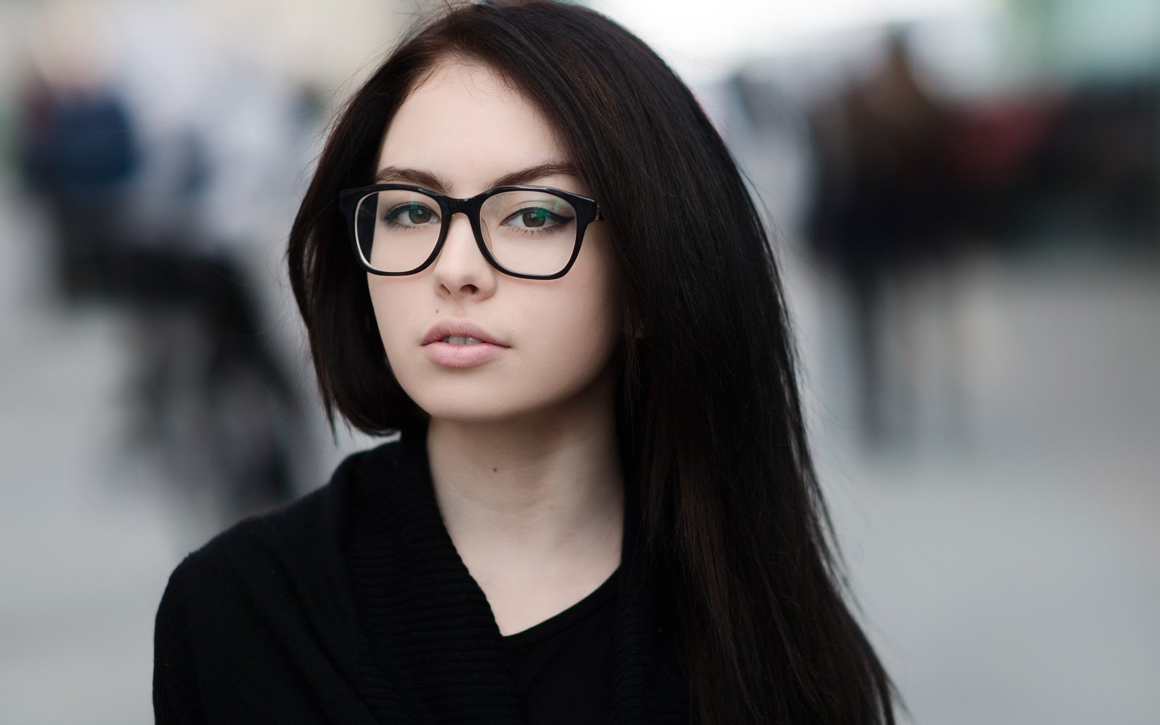 Обои девушка, портрет, взгляд, очки, модель, лицо, regina, artem kosolapov, girl, portrait, look, glasses, model, face, kosolapov artem разрешение 2048x1356 Загрузить