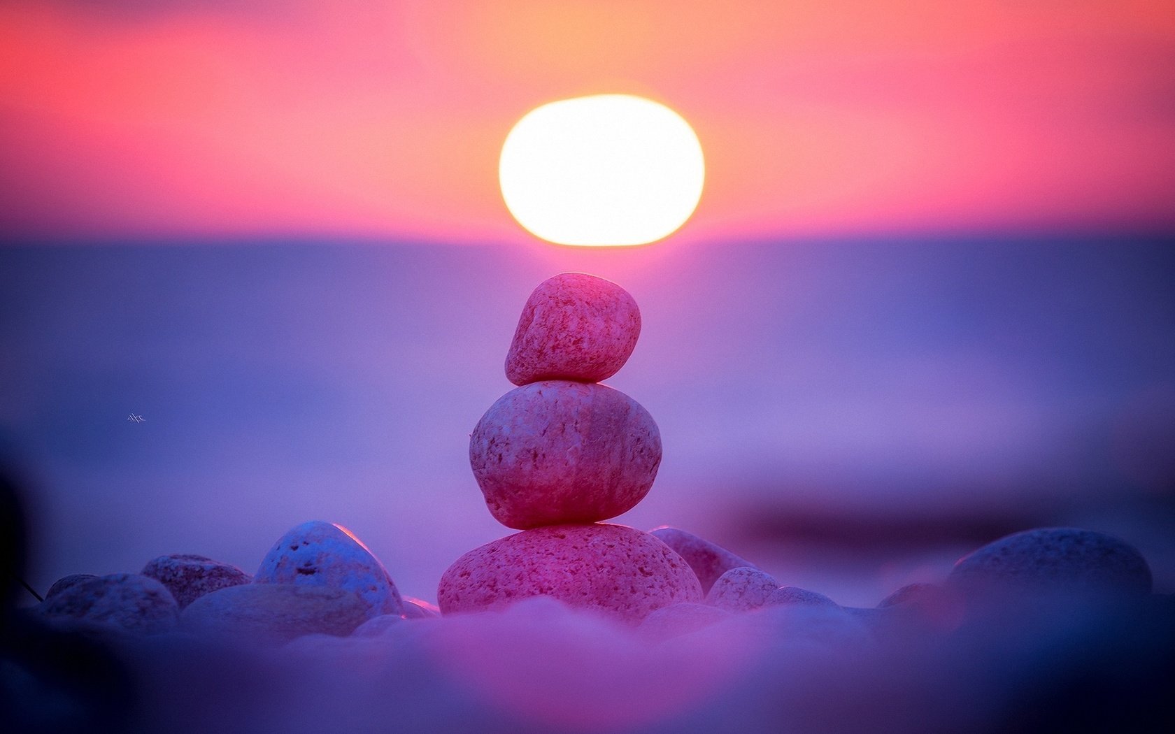 Обои камни, закат, фото, море, красивая, оригинальная, художественная, stones, sunset, photo, sea, beautiful, original, art разрешение 1920x1200 Загрузить