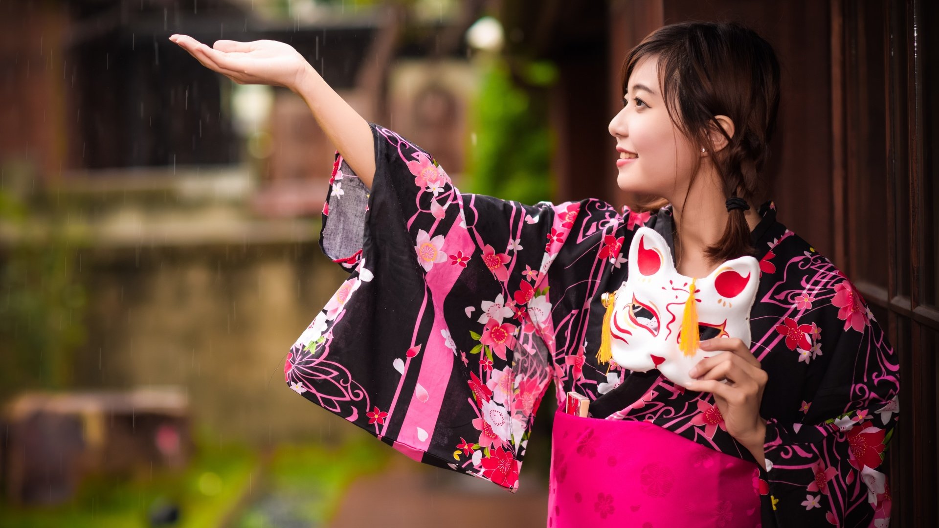 Обои кимоно, стиль, азиатка, девушка, настроение, маска, поза, улыбка, взгляд, дождь, kimono, style, asian, girl, mood, mask, pose, smile, look, rain разрешение 7360x4912 Загрузить