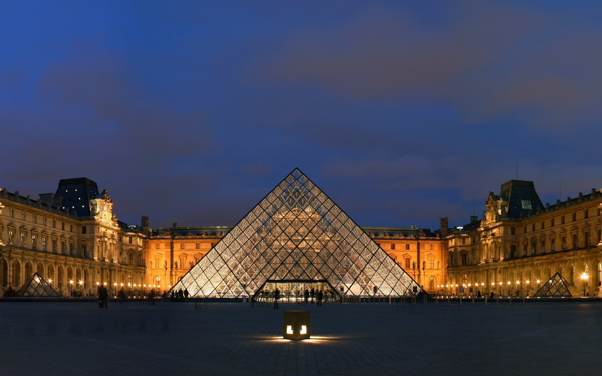 Обои париж, пирамида, лувр, paris, pyramid, the louvre разрешение 3048x1209 Загрузить